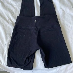 lululemon size 4 wunder under black leggings!